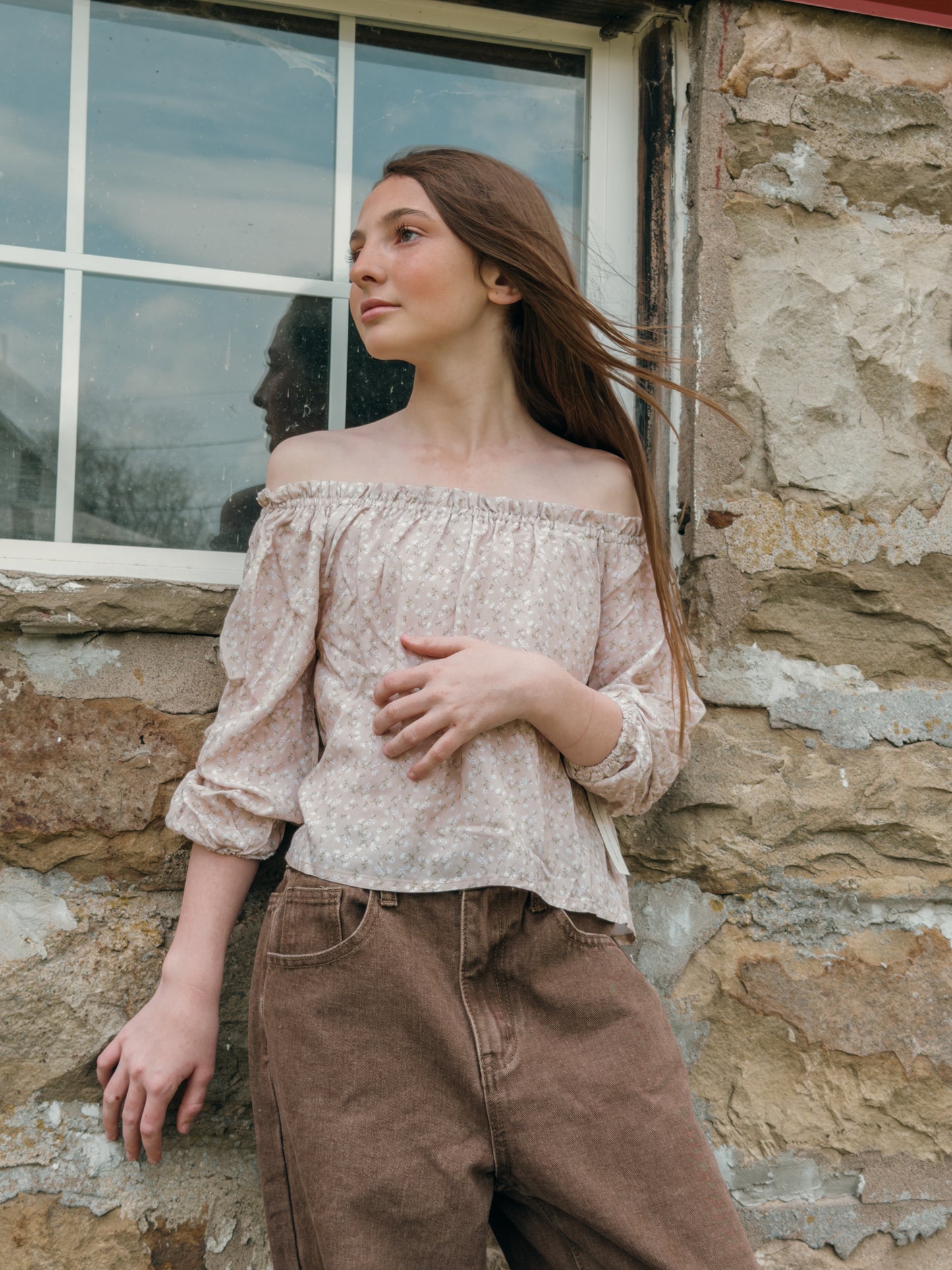 RAGLAN  RUFFLE NECK PEASANT TOP